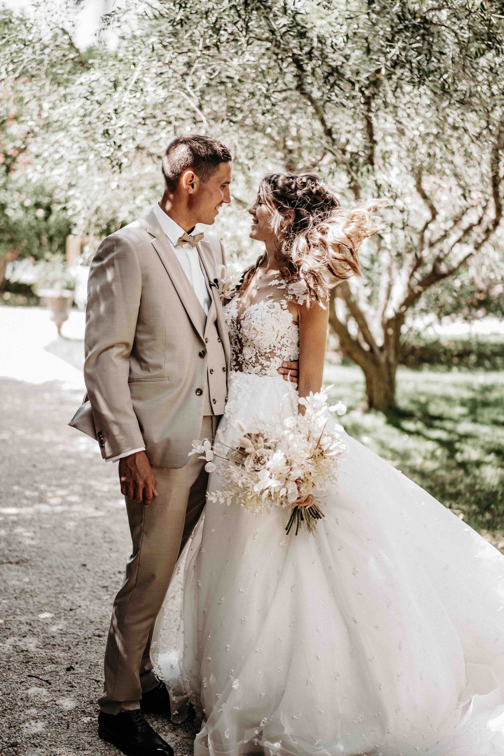 Elle & Nous mariage - Aurore & Nicolas - Parce qu'un jour... 